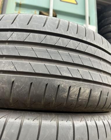 Bridgestone Turanza T005 225/50 R18