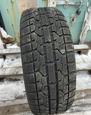 Toyo Observe Garit GIZ 205/55 R16