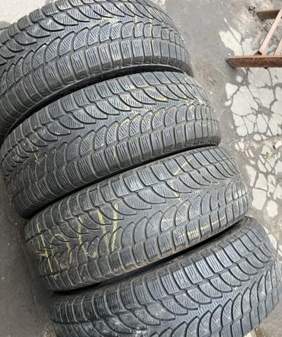 Bridgestone Blizzak LM-80 225/65 R17