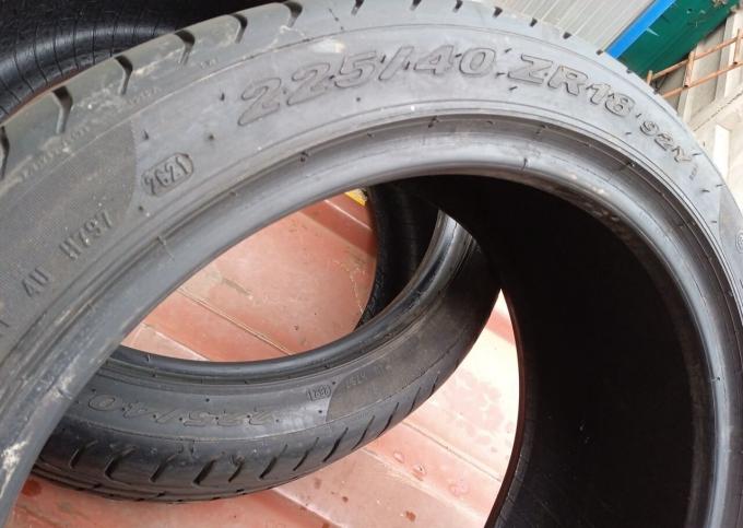 Pirelli P Zero 225/40 R18