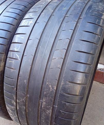 Pirelli P Zero PZ4 315/35 R21