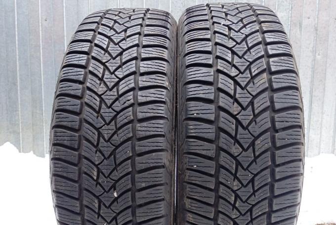 Esa-Tecar Super Grip 9 HP 195/55 R16