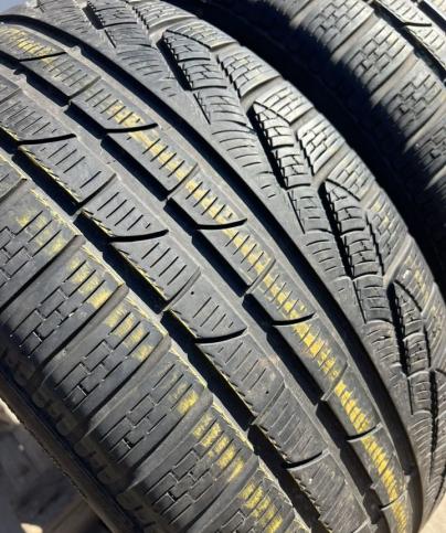 Pirelli Winter Sottozero 240 Serie II 255/40 R20