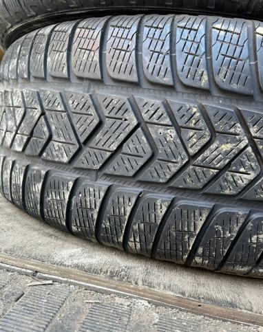 Pirelli Scorpion Winter 235/65 R17