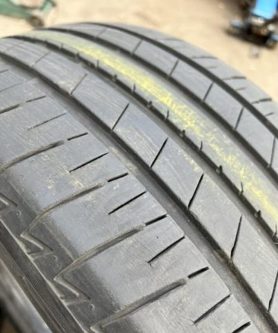 Bridgestone Turanza T005A 225/55 R17