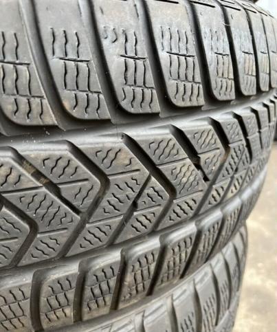 Pirelli Winter Sottozero 3 255/45 R19