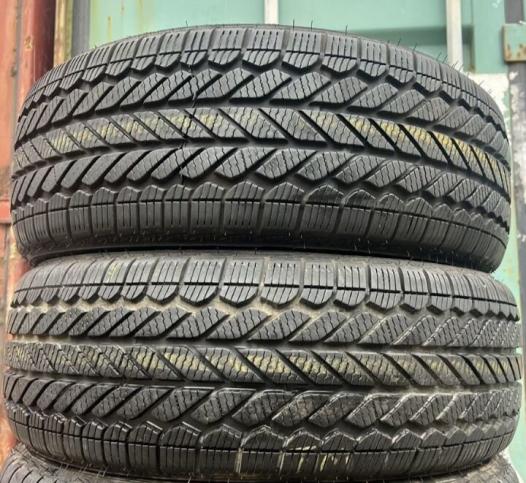 Bridgestone WeatherPeak 215/55 R17