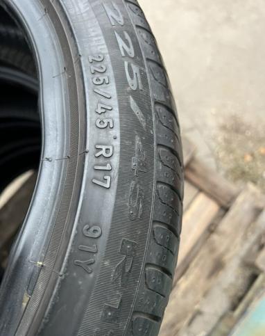 Pirelli Cinturato P7 225/45 R17