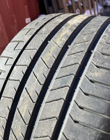 Pirelli P Zero PZ4 305/30 R20