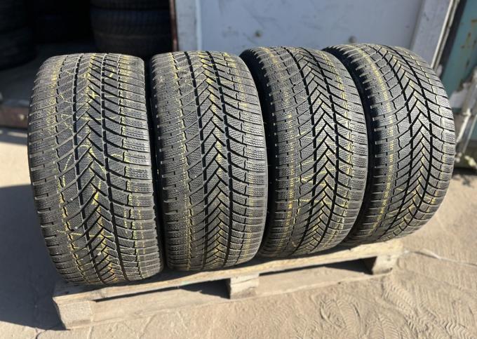 Bridgestone Blizzak LM-005 255/35 R20