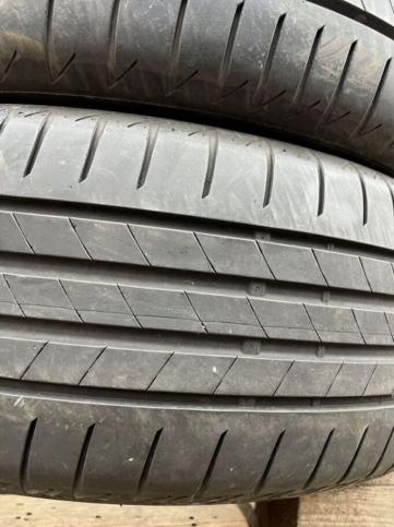 Bridgestone Turanza T005 225/50 R18