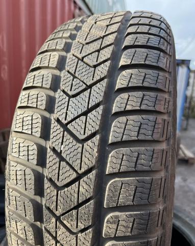 Pirelli Winter Sottozero 3 225/55 R18