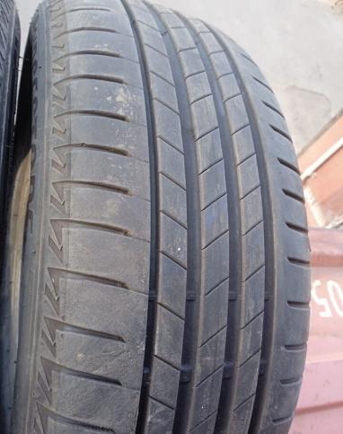 Bridgestone Turanza T005 205/55 R16