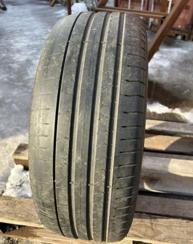 Pirelli P Zero PZ4 245/45 R20