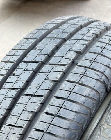 Continental Vanco 2 215/65 R15C