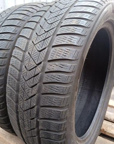 Pirelli Winter Sottozero 3 215/50 R18