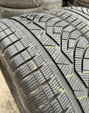 Michelin Pilot Alpin 4 235/55 R18