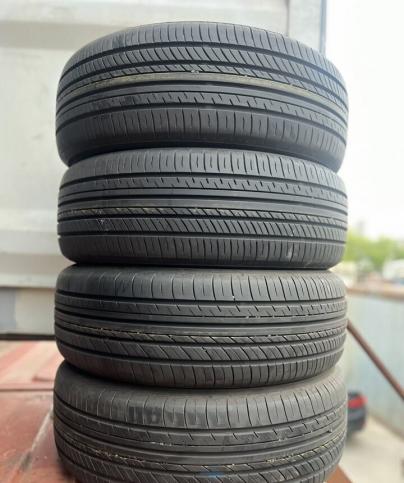 Yokohama Advan dB V552 205/60 R16