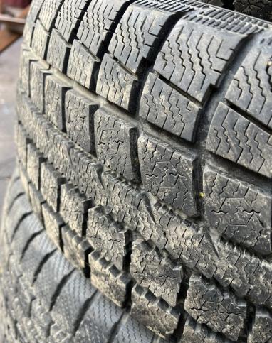 Toyo Winter Tranpath MK3 215/55 R18