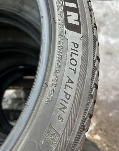 Michelin Pilot Alpin 5 295/35 R20