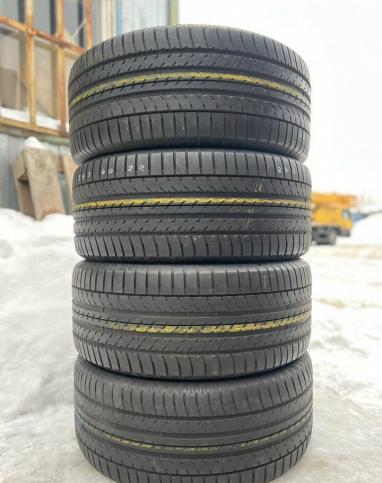 Goodyear Eagle F1 Asymmetric SUV 295/40 R22