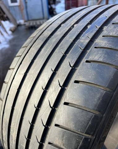 Dunlop SP Sport Maxx GT 275/30 R20