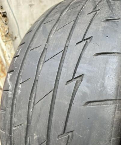 Bridgestone Potenza RE003 Adrenalin 215/55 R16