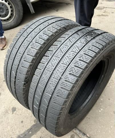 Pirelli Carrier Winter 235/65 R16C