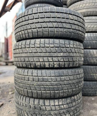 Toyo Winter Tranpath MK3 215/55 R18