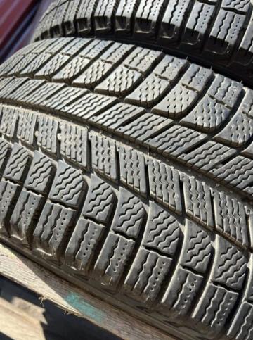 Michelin X-Ice XI3 225/55 R17