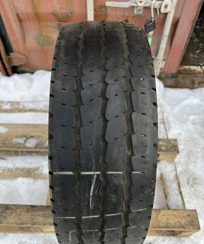 Continental Vanco 8 225/65 R16C