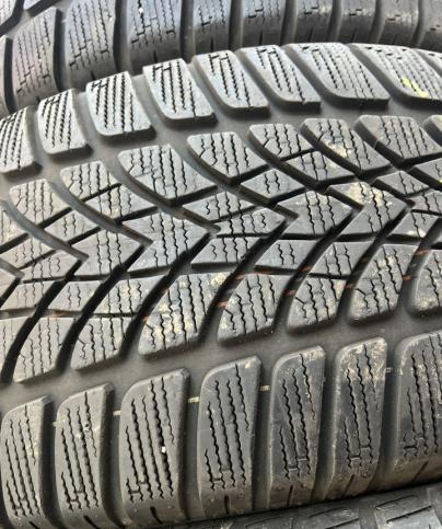 Dunlop SP Winter Sport 4D 235/50 R18