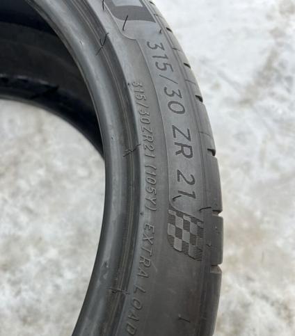 Michelin Pilot Sport 4 315/30 R21