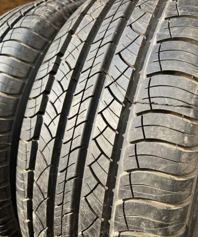 Michelin Latitude Tour HP 235/65 R17