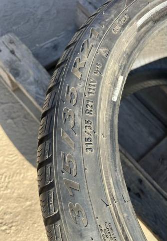 Pirelli Scorpion Winter 315/35 R21