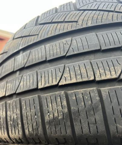 Pirelli Winter Sottozero 240 Serie II 255/40 R20