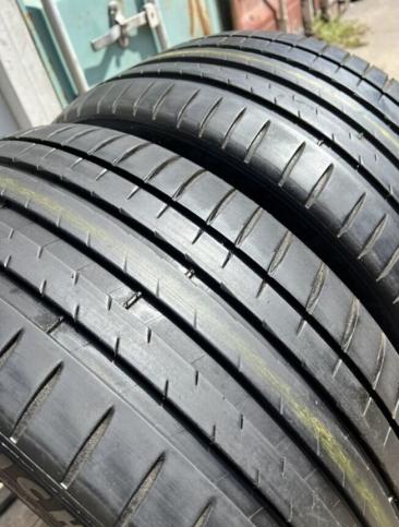 Michelin Pilot Sport 4 245/40 R20