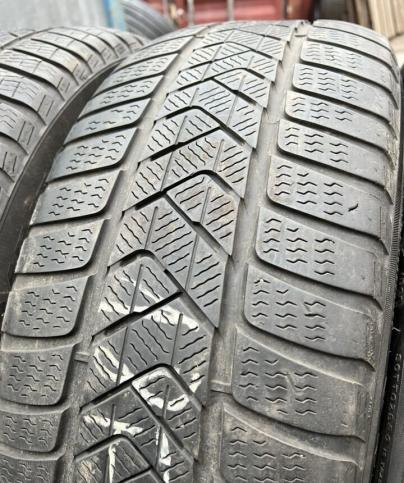 Pirelli Winter Sottozero 3 245/50 R19