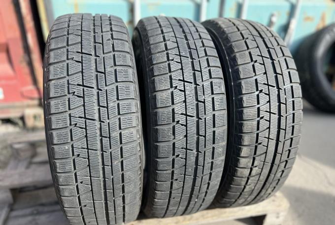 Yokohama Ice Guard IG50+ 215/65 R16