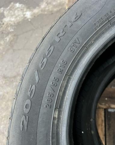 Pirelli Cinturato P7 205/55 R16