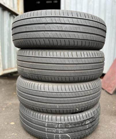 Michelin Primacy 3 215/65 R17