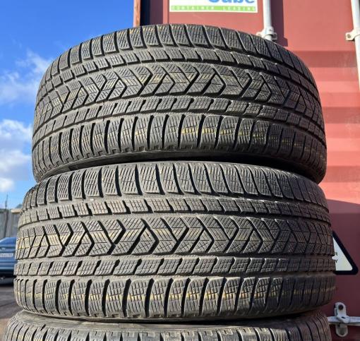 Pirelli Scorpion Winter 285/40 R22 и 325/35 R22