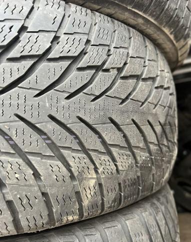 Nokian Tyres WR Snowproof P 225/55 R17