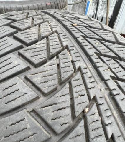 Nankang Snow Viva SV-1 235/60 R18