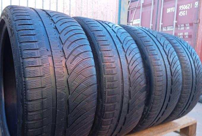 Michelin Pilot Alpin 4 255/35 R19