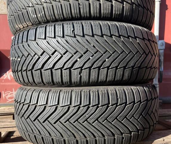 Michelin Alpin 6 205/55 R16