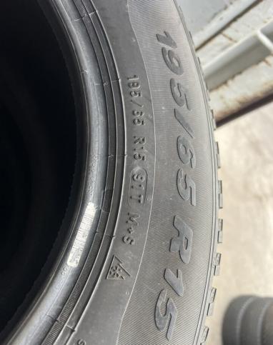 Pirelli Cinturato Winter 195/65 R15