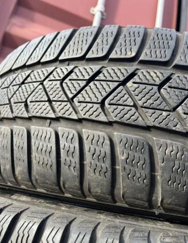 Pirelli Winter Sottozero 3 225/45 R18