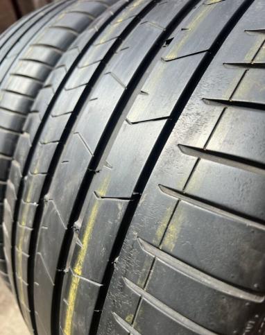 Pirelli P Zero PZ4 315/30 R22