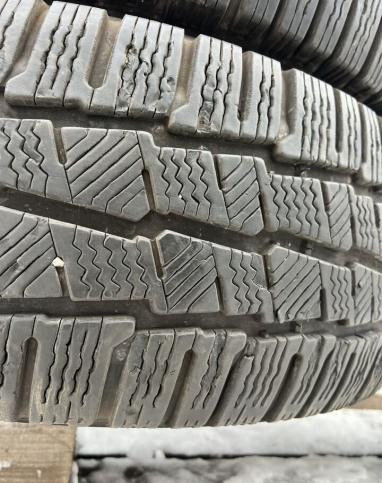 Michelin Agilis Alpin 235/65 R16C